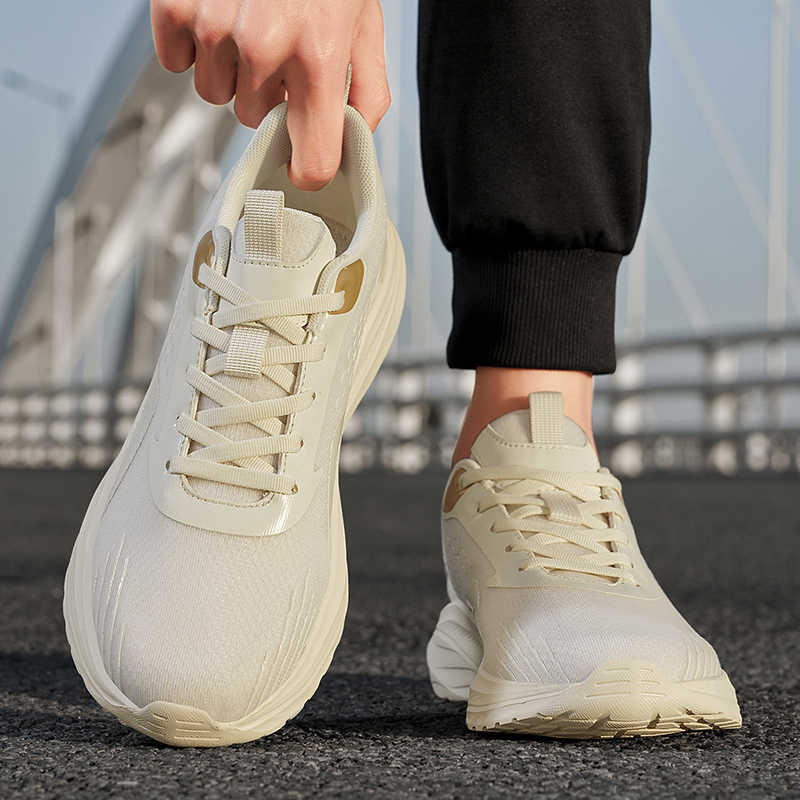 Нескользящие мужские кроссовки – обзор и цена Men Shoes Name